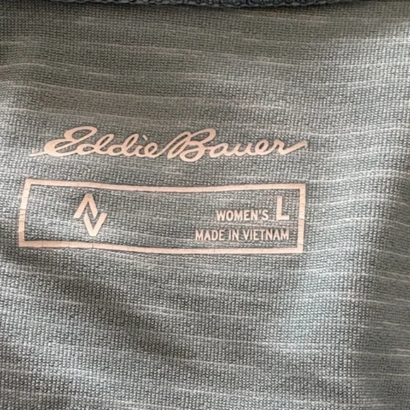 Eddie Bauer Women's Aqua Short Sleeve Top - Picture 4 of 5